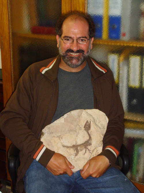 Dr. Luis Chiappe of the LACM