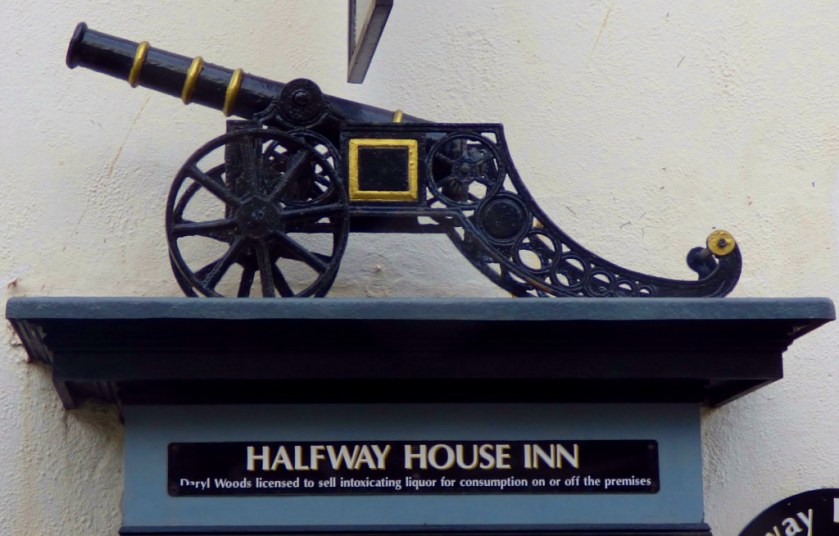 Halfay House Inn cannon