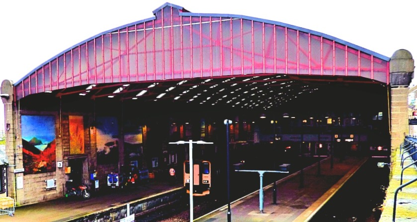 train at Penzance station