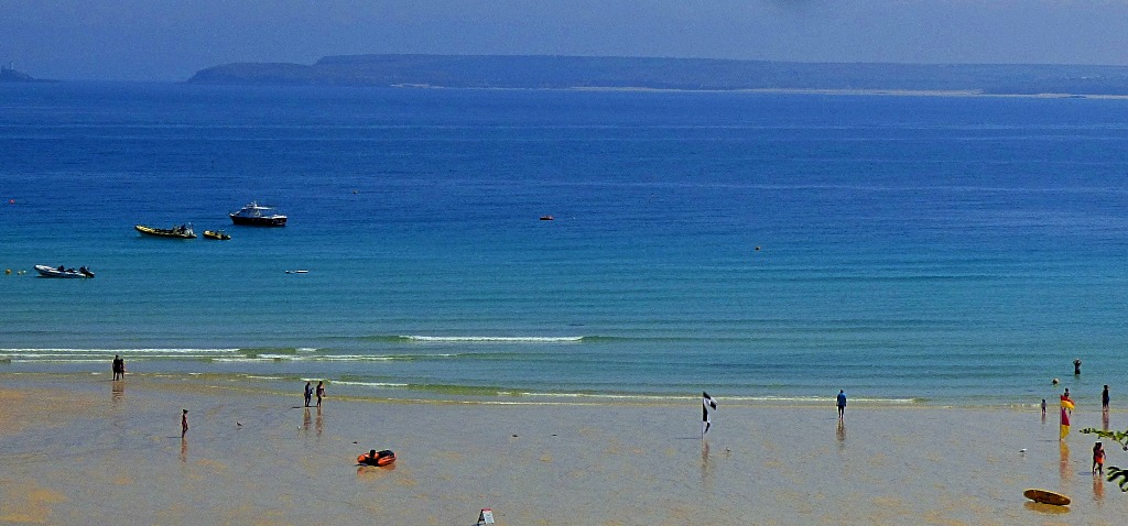 Beach scene St Ives