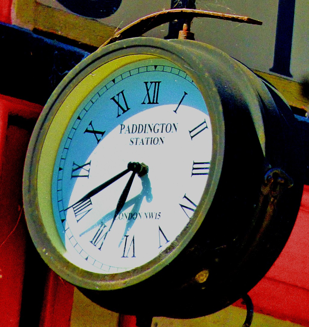 Old GWR clock