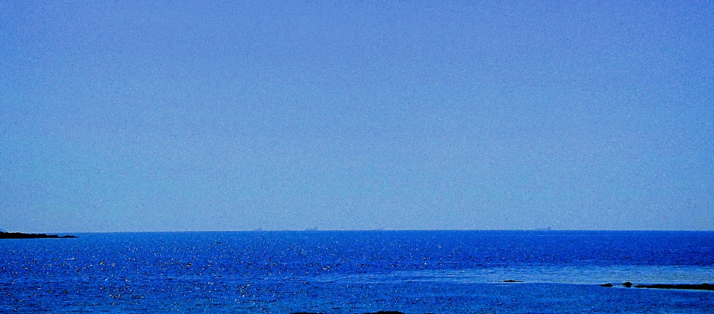 Looking out to sea from thje causeway