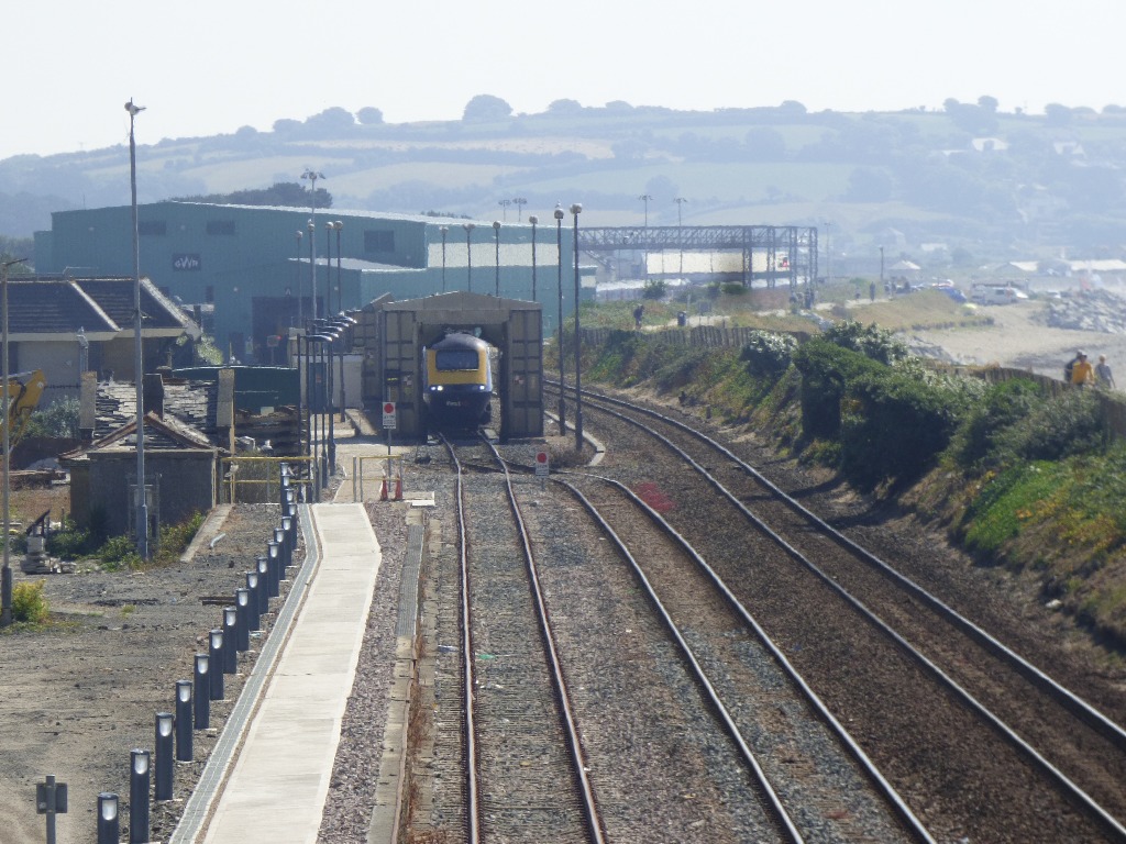 Train coming towards Penzance